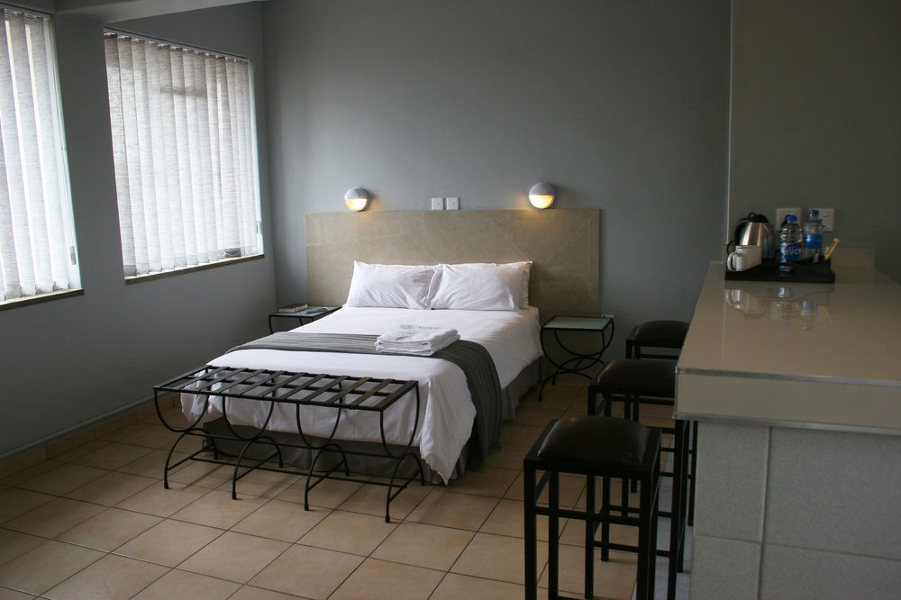 N1 Hotel Bulawayo Exterior foto