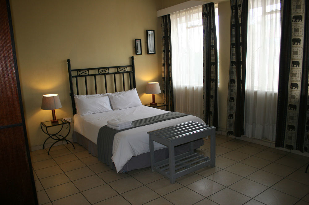 N1 Hotel Bulawayo Exterior foto